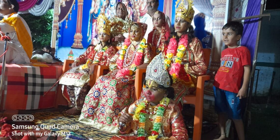 हरदी डाली में चल रहे श्रीराम कथा का समापन, समापन के बाद रात भर बरसे इंद्रदेव, कृषकों के चेहरे पर लौटी रौनक