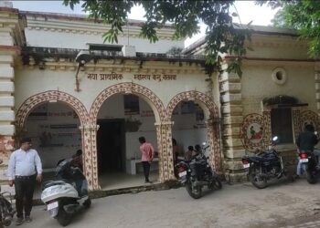 महराजगंज: बिना रजिस्ट्रेशन के चल रहे निजी हॉस्पिटलो को मिला नोटिस