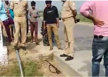 नौतनवा – ठूठीबारी मार्ग पर होली के दिन सड़क के किनारे बन्दूक पांच जिंदा कारतूस बरामद, क्या थी साजिश?