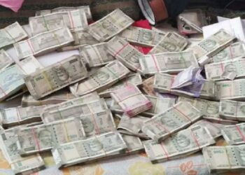 उत्तर प्रदेश में दो लाख से अधिक नकदी लेकर जा रहे हैं तो जरूर कर लें ये काम, वरना पछताएंगे