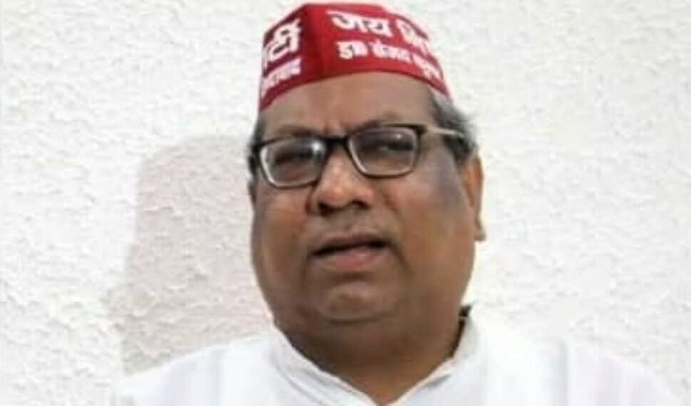 निषाद पार्टी की राष्ट्रीय, प्रदेश व जिला इकाईयां भंग, पार्टी के अध्यक्ष संजय निषाद का एलान