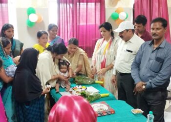 महाराजगंज में पर्यावरण को संरक्षित करने को कटिबद्ध है महिलाएं, किये गए विभिन्न कार्यक्रम