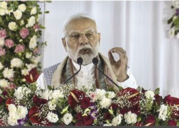 गीताप्रेस गोरखपुर के कार्यक्रम में पीएम मोदी ने कहा- ‘मेरा यह दौरा विरासत और विकास दोनों से जुड़ा हुआ