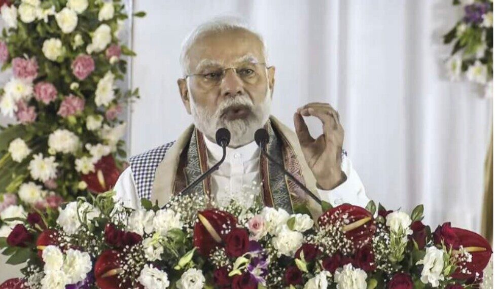 गीताप्रेस गोरखपुर के कार्यक्रम में पीएम मोदी ने कहा- ‘मेरा यह दौरा विरासत और विकास दोनों से जुड़ा हुआ