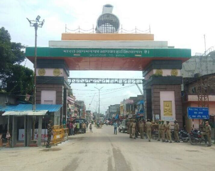 सोनौली कस्बे से एक ही परिवार की दो नाबालिक लड़कियां रात से गायब