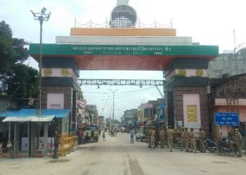 सोनौली बाडर पर तस्करो का आतंक तस्करों ने किया हमला,मुकदमा दर्ज,एक गिरफ्तार