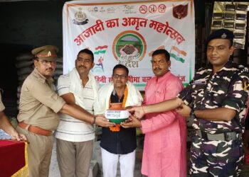 नौतनवां ब्लॉक प्रमुख के नेतृत्व में 3 दिनों से हो रहे विविध कार्यक्रम, मेरी माटी मेरा देश कार्यक्रम के साथ हो रहा राष्ट्र निर्माण