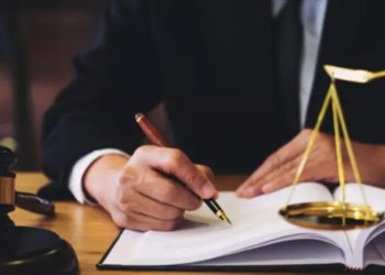 महराजगंज में एलएलबी परीक्षा में नकल करने पर 14 परीक्षार्थी रेस्टीकेट