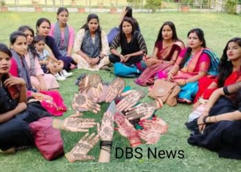 महराजगंज: ABVP ने मेंहदी प्रतियोगिता कराकर चलाया मतदाता जागरण अभियान