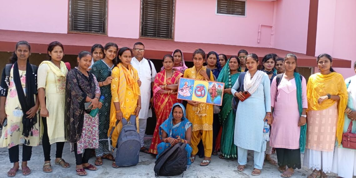 जन सेवा ही परमोधर्मः सोनौली के सन्यास आश्रम में आयोजित हुआ दो दिवसीय कार्यक्रम