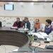 महाराजगंज कलेक्ट्रेट में डीएम ने की समीक्षा बैठक, सीएम डैशबोर्ड की रैंकिंग में बढ़ोतरी के लिए युद्ध स्तर पर कार्य करने के लिए अधिकारियों को निर्देश