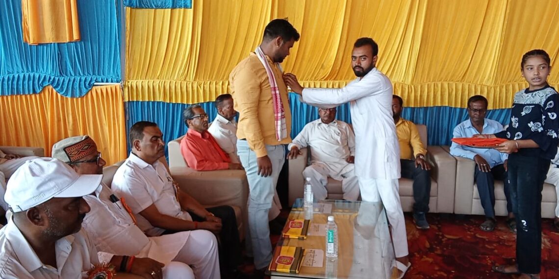 सरस्वती संस्कार केंद्र में वार्षिकोत्सव का आयोजन, स्वयंसेवको का किया गया स्वागत