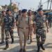भारत-नेपाल खनुवा बॉर्डर पर महराजगंज पुलिस अधीक्षक और S.S.B जवानों द्वारा किया गया पैदल मार्च