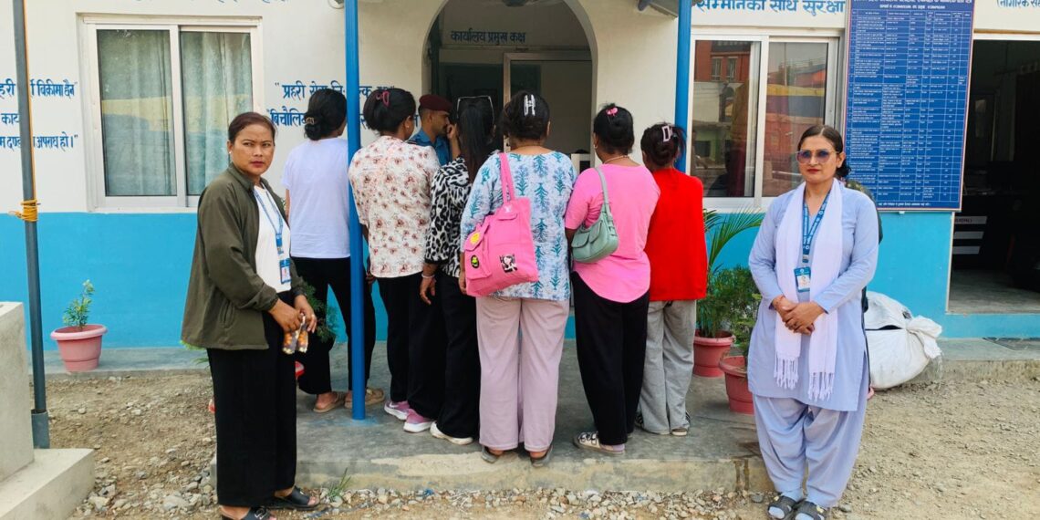 नेपाल भारत मैत्री बस से लड़कियों की तस्करी, कुवैत जा रही 6 महिलाओं को रोका गया