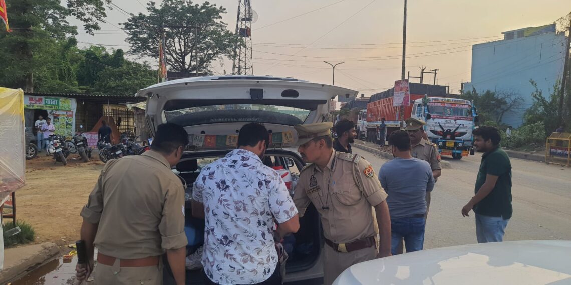 सोनौली में यातायात नियम तोड़ने वालों पर कार्रवाई