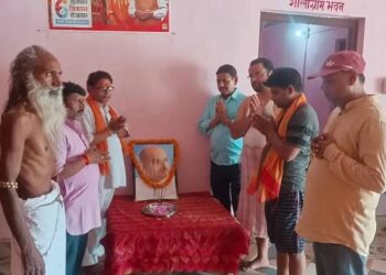 सोनौली: डॉ. श्यामा प्रसाद मुखर्जी की पुण्यतिथि पर किया नमन