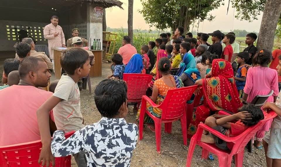 सोनौली: नशा मुक्ति अभियान के तहत ग्रामीणों ने लिया शपथ