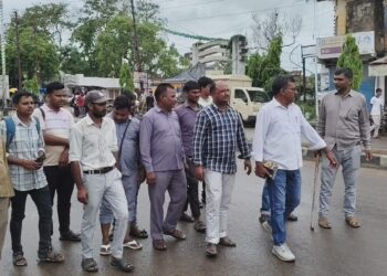 सोनौली में अबैध वाहनो के खिलाफ एआरएम ने चलाया अभियान