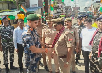 भारत और नेपाल के अधिकारियों ने स्वतंत्रता दिवस की दी शुभकामनाएं