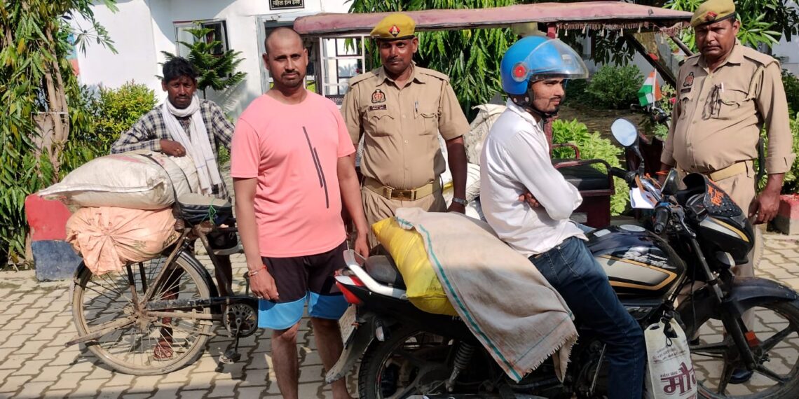 खाद तस्करी कर नौतनवां से नेपाल पहुंचा रहे तस्कर, पुलिस ने 3 को किया गिरफ्तार, कस्टम एक्ट में कार्यवाही