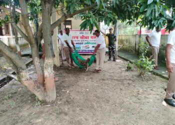 सोनौली। एसएसबी ने चलाया स्वच्छता अभियान