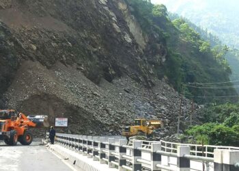 तीसरे दिन भी नही खुला मुग्लिंग-नारायणगढ़ सड़क खंड