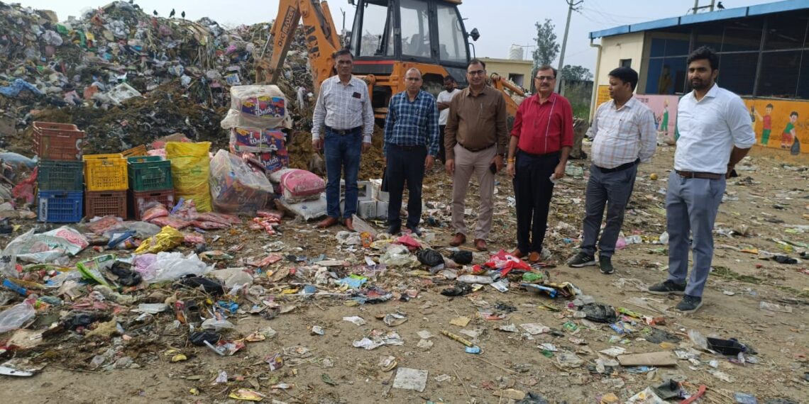 तस्करी के सामानों को किया गया नष्ट