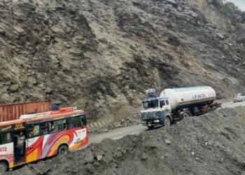 नारायणगढ़-मुगलिन सड़क खंड पर आवागमन शुरू