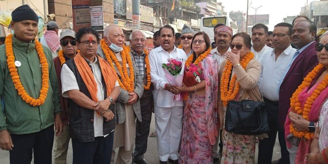नेपाल की अंतरराष्ट्रीय विश्व हिन्दू महासंघ की प्रथम अध्यक्ष के भारत दौरे के दौरान सीमा पर स्वागत