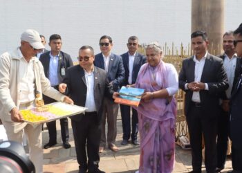 नेपाली प्रधानमंत्री ने लुम्बिनी का दौरा किया