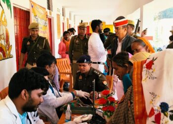 हरदी डाली मे स्वास्थ्य शिविर का किया गया आयोजन, साथ हीं महिलाओ को स्वास्थ्य के प्रति किया गया जागरूक